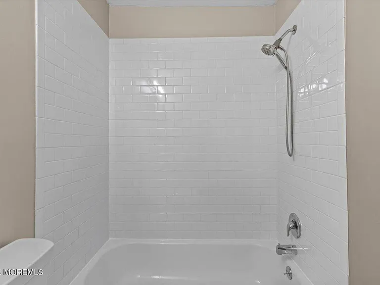 8 Primrose Ln — Photo 23