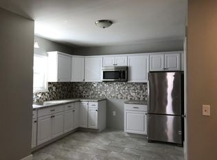 58 Jasper St, Springfield, MA 01109