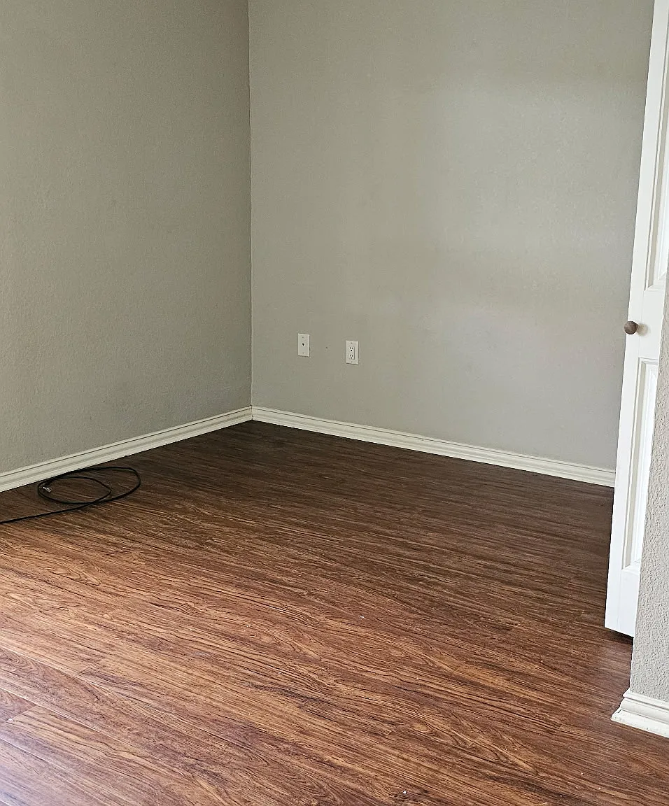 2 bed, 1.5 bath, 1500 sqft, $1,450 — Photo 2