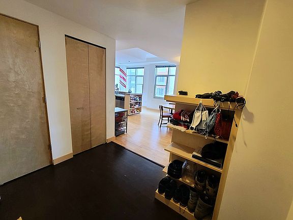 Entrance, Closet