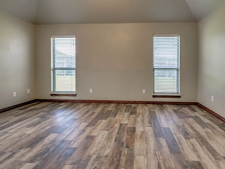 10811 Blue Sky Dr — Photo 23