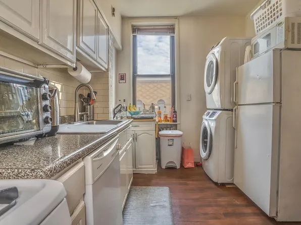 1131 Washington Street 8 image 1 of 16
