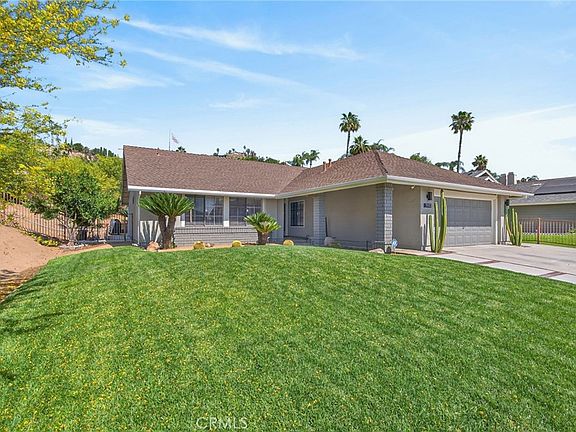 2nd image of 7613 Mountain Shadow Dr