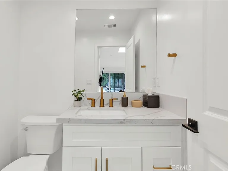 937 Misty Isle Dr — Photo 21