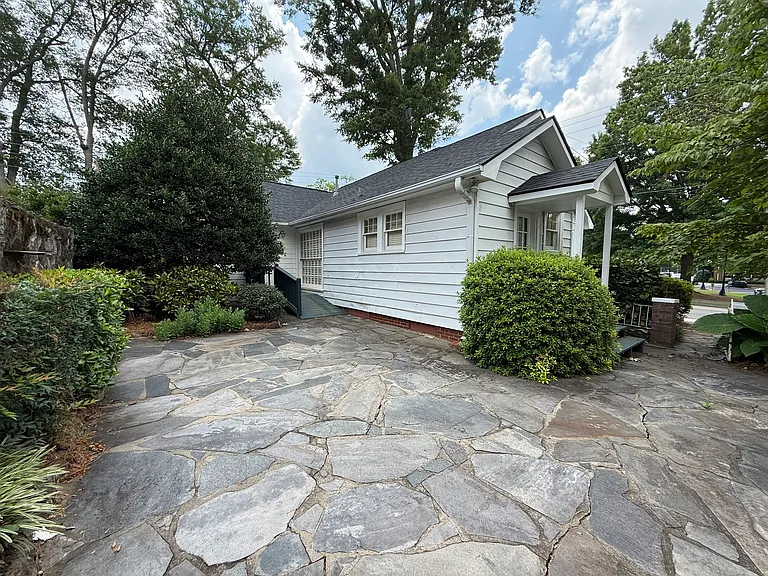 112 Cedar St — Photo 18