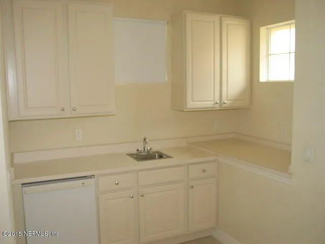 539 Hedgewood Dr — Photo 21