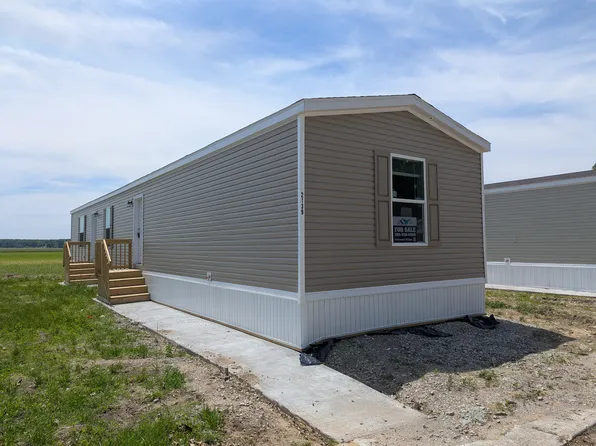 2139 S Brabant, Burt, MI 48417