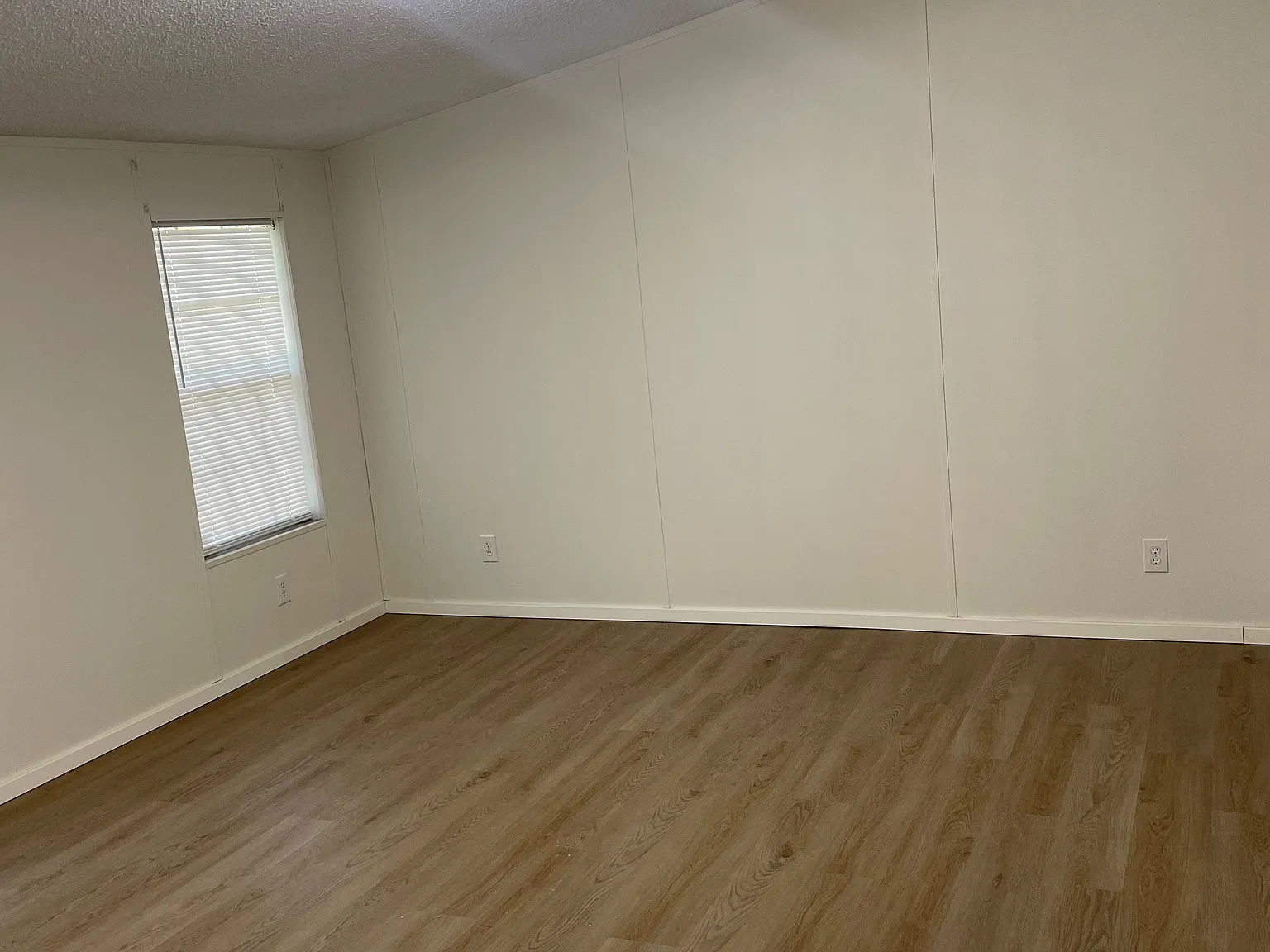 3 bed, 1500 sqft, $2,000 — Photo 4