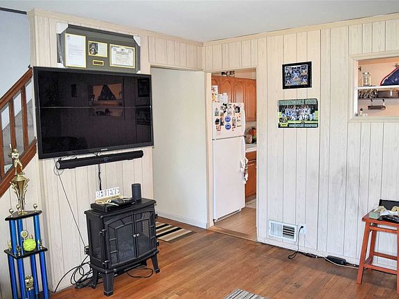 4th image of 2166 Elderberry Dr