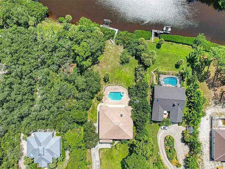 1648 Bayshore Dr — Photo 9
