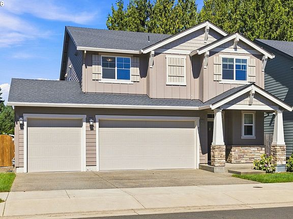 3rd image of 476 SW 15th Ave