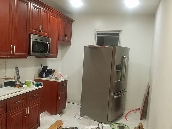 5th image of 3519 90th St #2