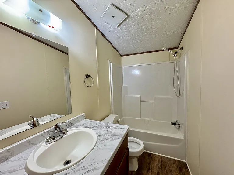 229 Bateman Ln — Photo 17