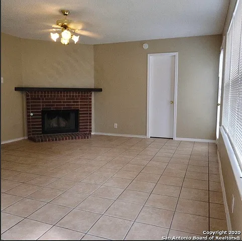 9818 Autumn Valley — Photo 7