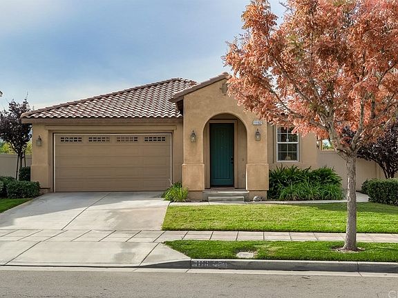 3rd image of 11162 Mesquite Ave