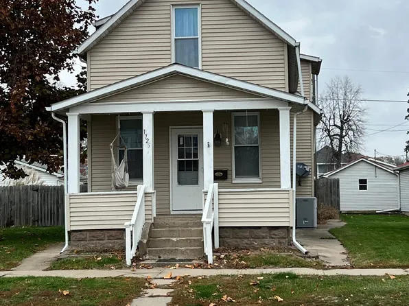 1725 Avenue G, Fort Madison, IA 52627