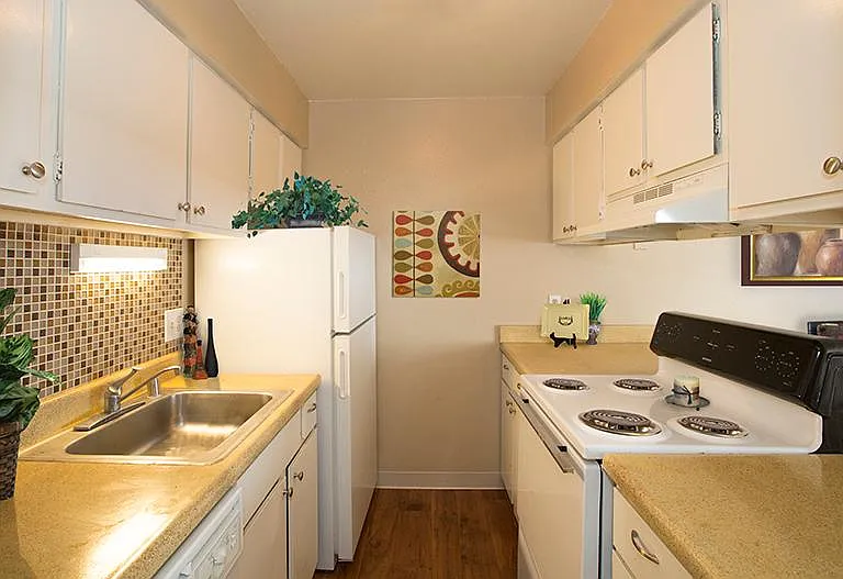 Kenton Place — Photo 1