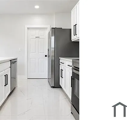 509 SW 27th Ter — Photo 42