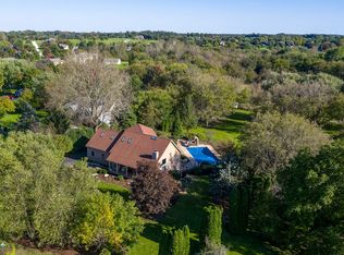 41W093 Kingston Ct, St Charles, IL