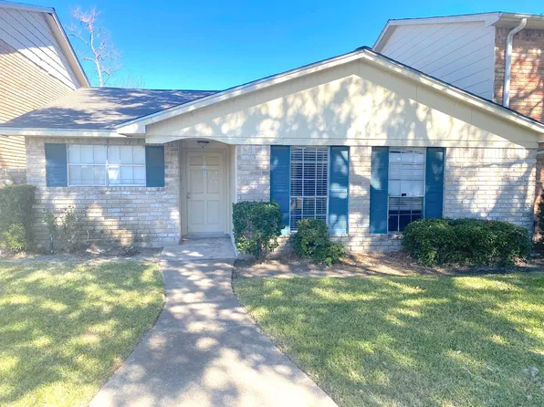 6620 Westwick Dr, Houston, TX 77072