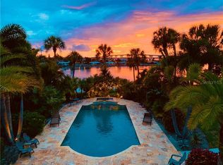 120 Harbor View Ln, Belleair Bluffs, FL 33770