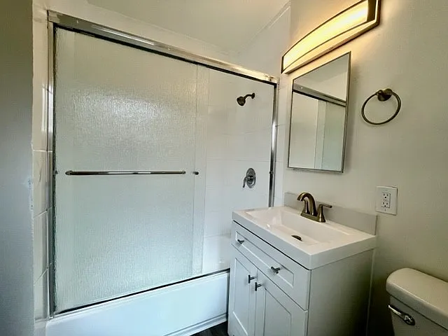 1812 W Crestwood Ln #A5 — Photo 14