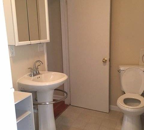 5th image of 210 Saint Louis Ave