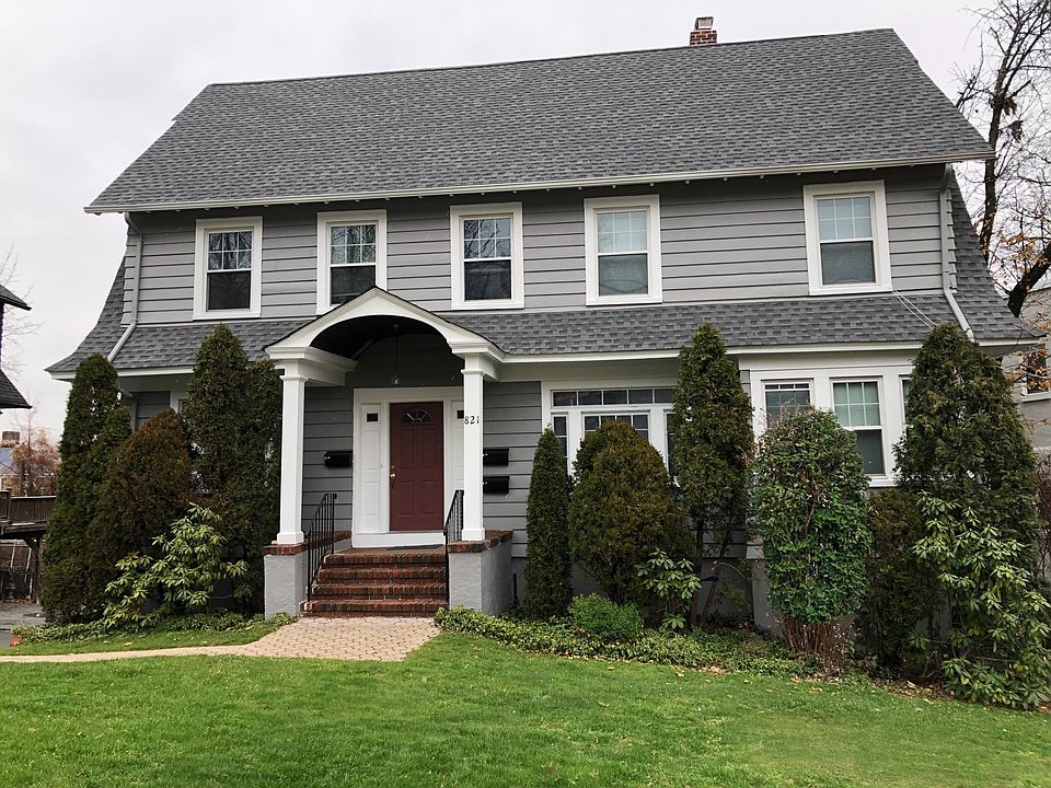 1st image of 821 Bloomfield Ave #1