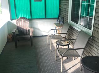 1135 9th St #2, Mc Kees Rocks, PA 15136