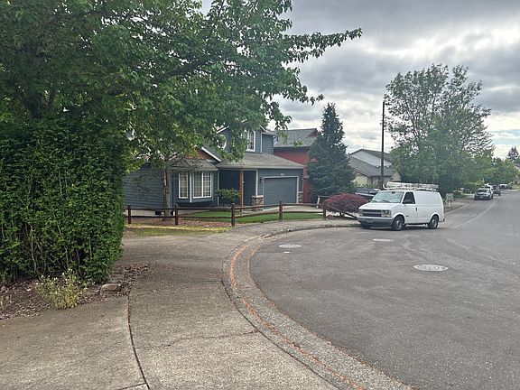 5th image of 17360 NW Reindeer Dr