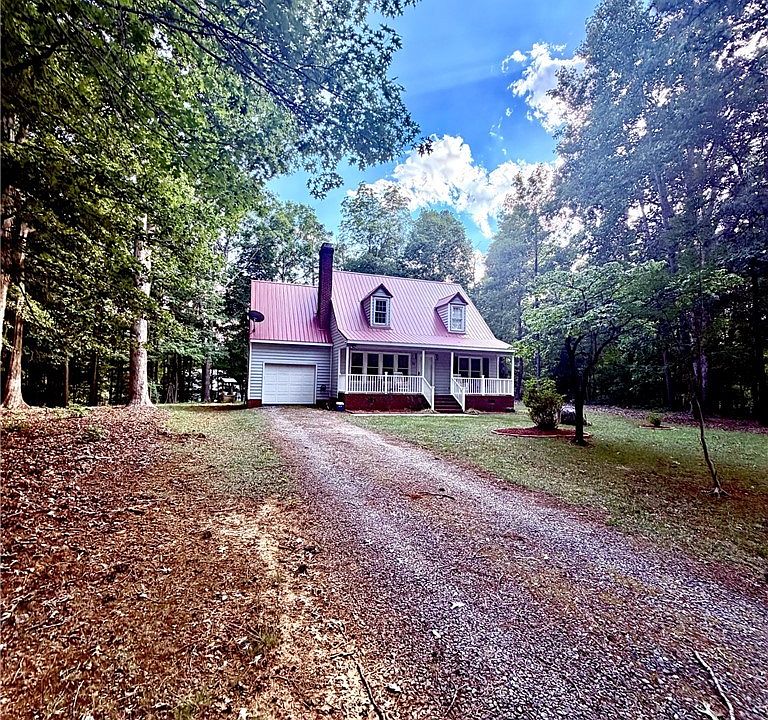 1st image of 70 Chatham Oaks