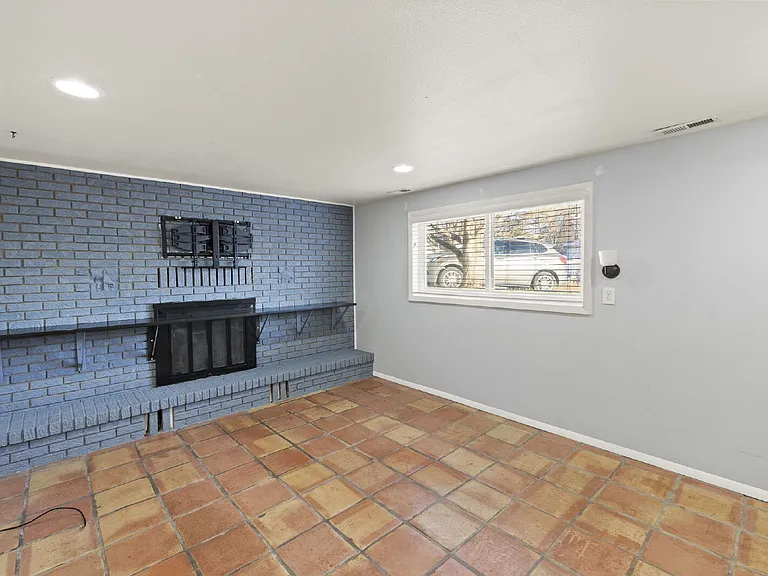 304 Cielo Vista St — Photo 28