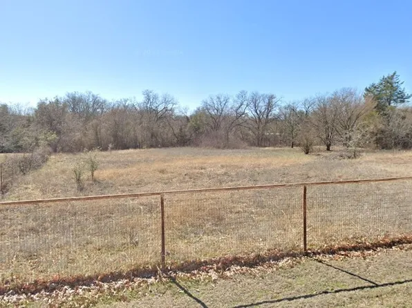 Harold Ln, Weatherford, TX 76085