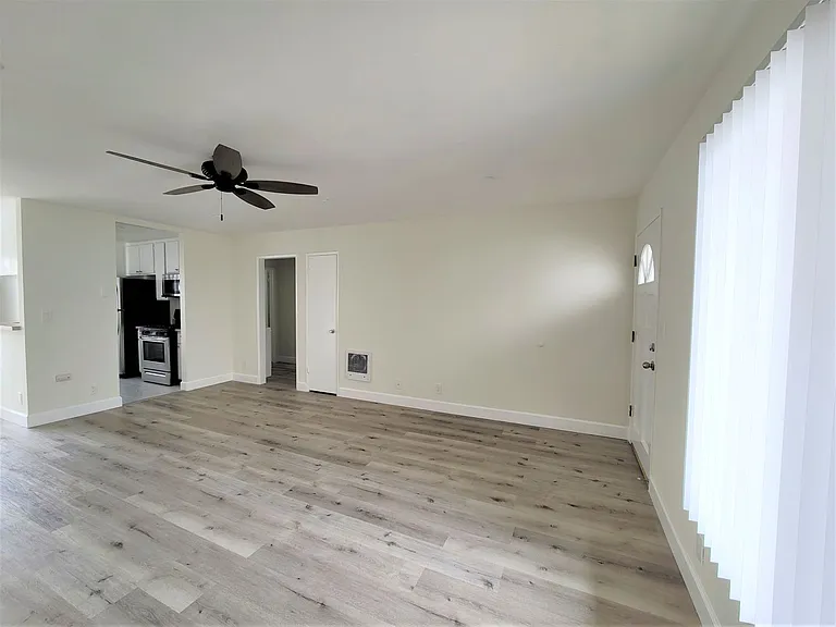 1436 S Centinela Ave — Photo 4