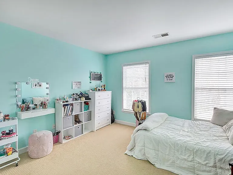 3383 Turnberry Cir — Photo 13