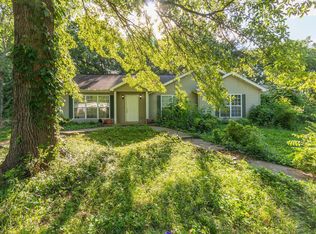 5323 Swiss Air Dr, Murfreesboro, TN 37129