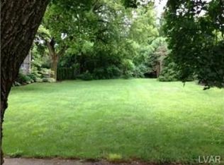 718 N 30th St, Allentown, PA 18104