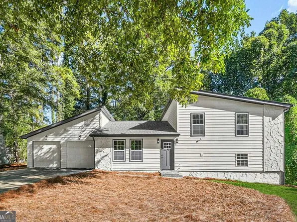 2868 Kathryn Cir SW, Atlanta, GA 30331