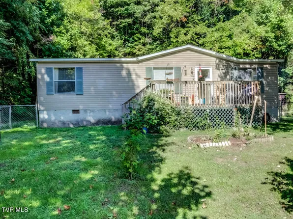 1302 Rittertown Rd, Hampton, TN 37658