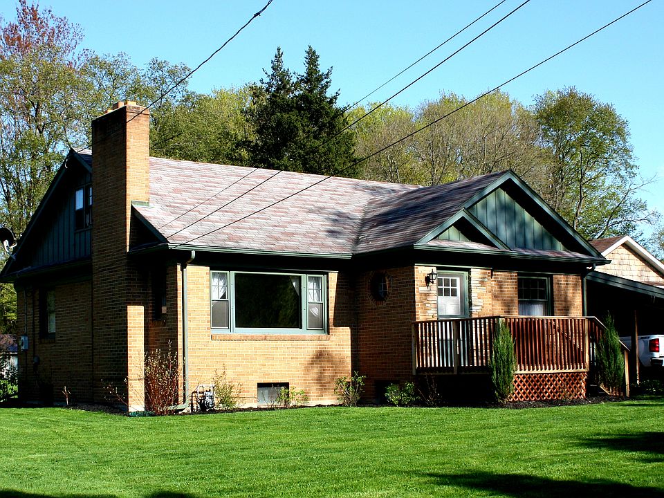 1st image of 223 Maplecrest Ave