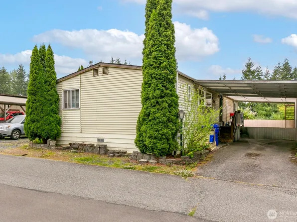 7701 Hardeson Road #107, Everett, WA 98203