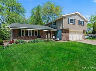 232 Millford Ct, Bloomingdale, IL 60108