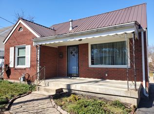 1231 Hess Ln, Louisville, KY 40217