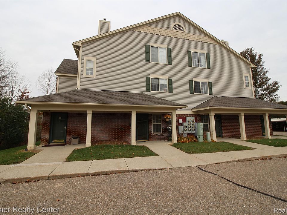 1st image of 11102 Pinehurst Ln
