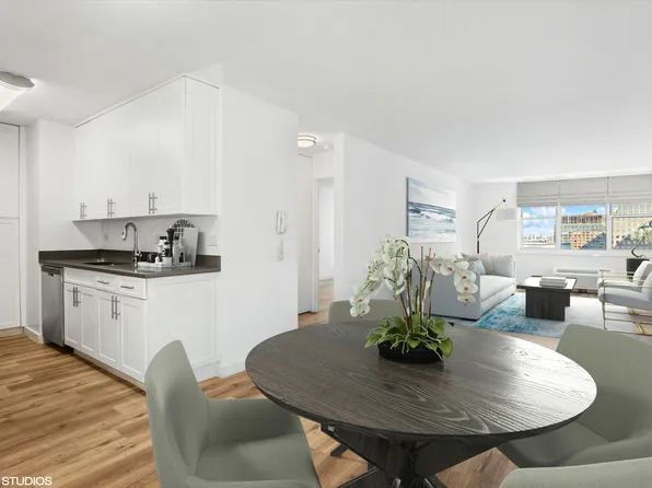 375 South End Avenue image 3 of 13