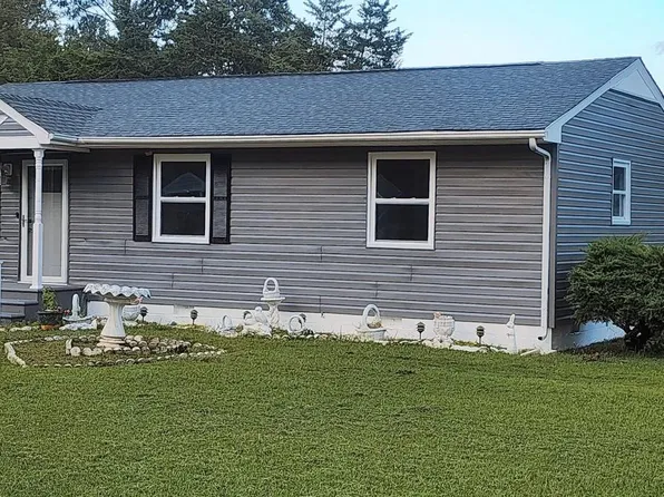 2511 Edgewood Dr, Ruther Glen, VA 22546