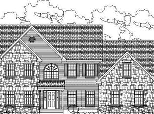 79 Schoolhouse Ln, East Brunswick, NJ 08816