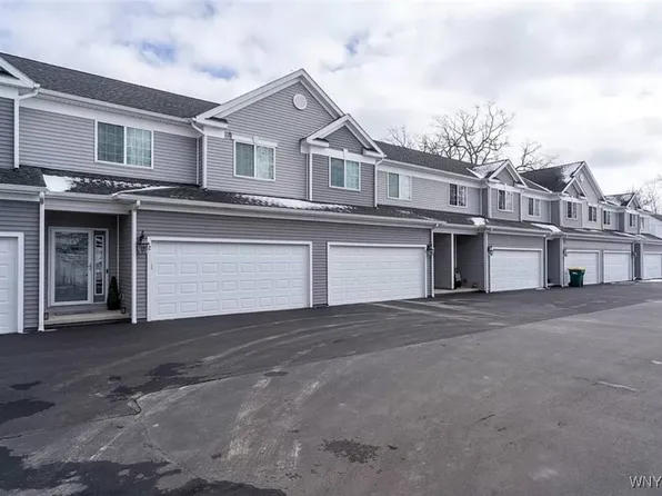 3795 Club Rd APT 2, Perry, NY 14530