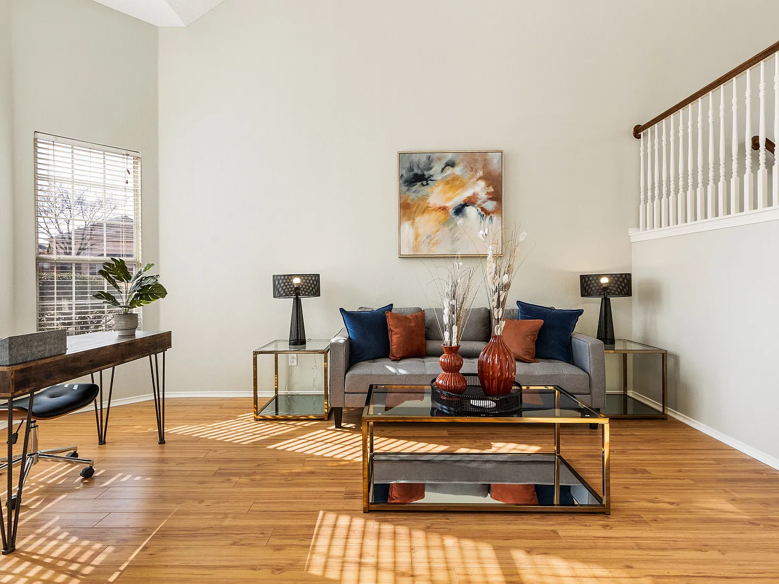 4 bed, 3.5 bath, 3409 sqft, $8,294 — Photo 3