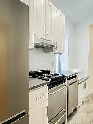 Rented by City Connections Realty | media 48